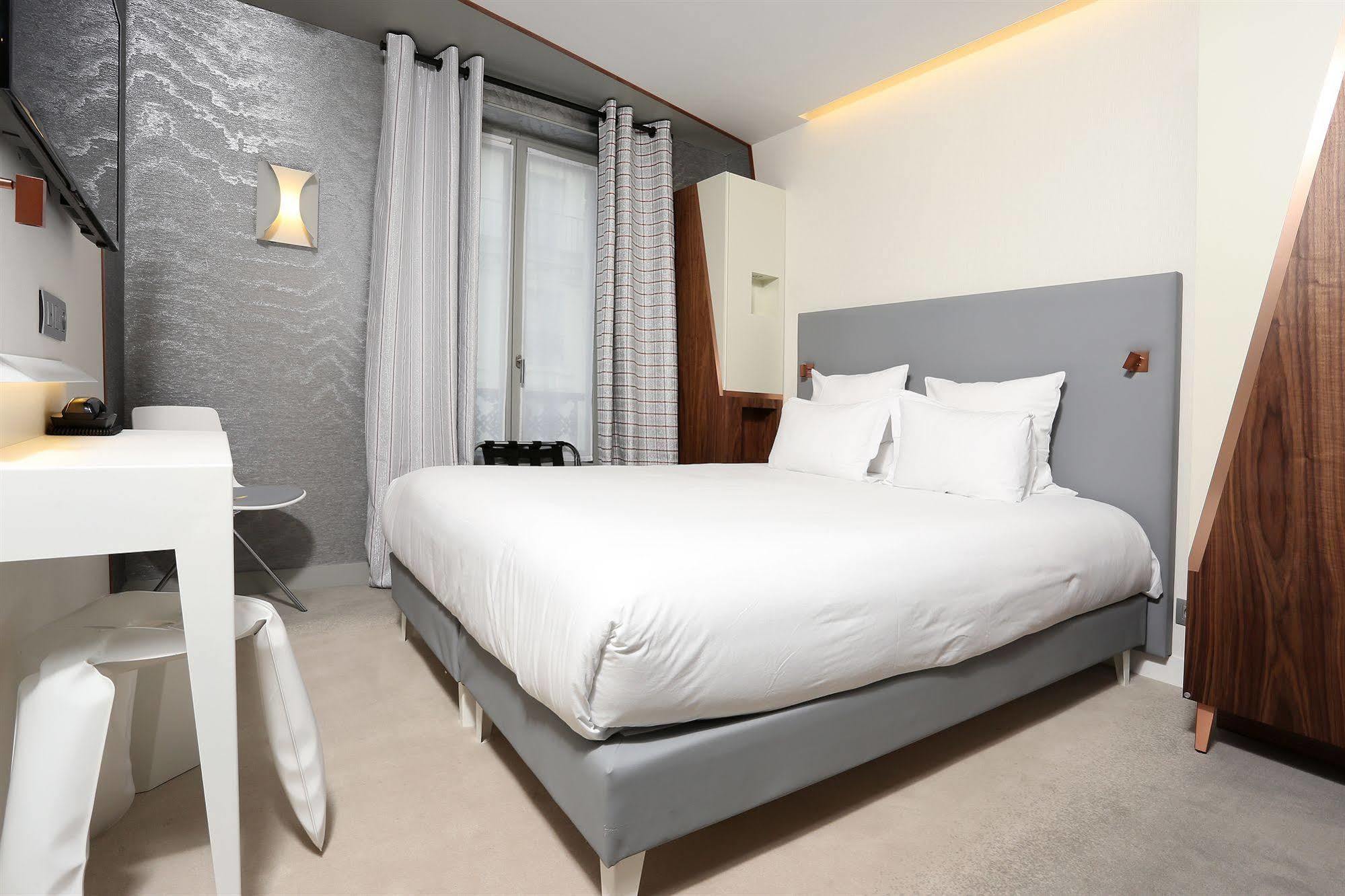 Le Malown Paris Ngoại thất bức ảnh